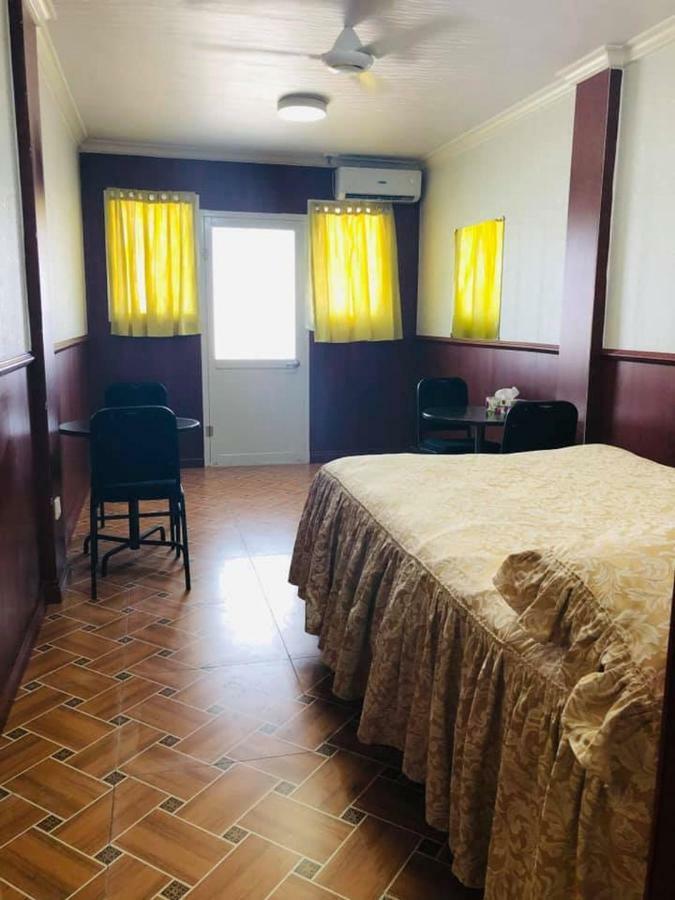 The Village Backpackers Nuku'alofa Eksteriør billede